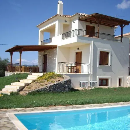 Apartamento Evanthia Bouzaíika